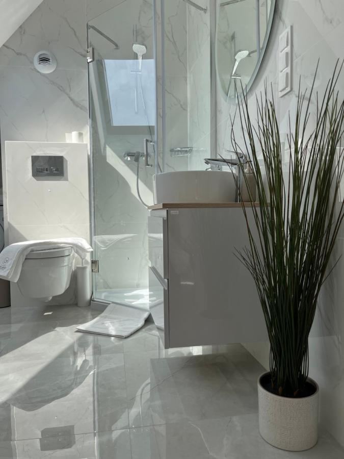 Apartamenty Bulwar Staromiejski Breslavia Exterior foto