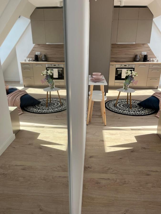 Apartamenty Bulwar Staromiejski Breslavia Exterior foto